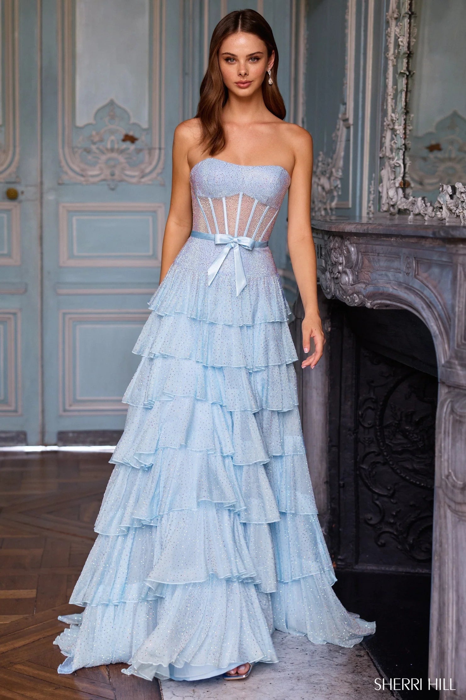 GOWNS  Mario Pucci