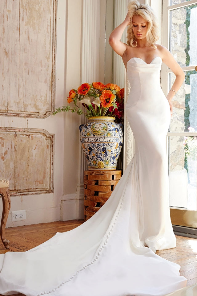 Wedding Dresses & Gowns Mario Pucci Wedding Dresses & Gowns Mario Pucci